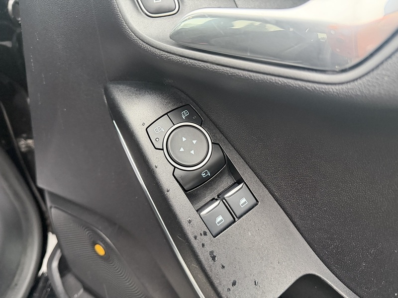 Used Ford Fiesta 2018 for sale - 77213090: Photo 19