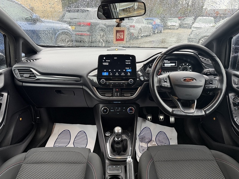 Used Ford Fiesta 2018 for sale - 77213090: Photo 3