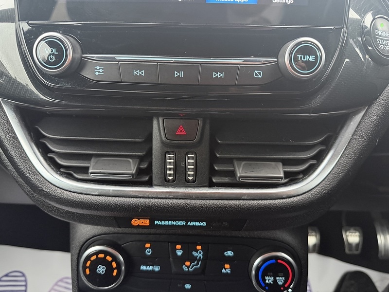 Used Ford Fiesta 2018 for sale - 77213090: Photo 30