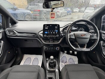 Used Ford Fiesta 2018 for sale - 77213090: Photo