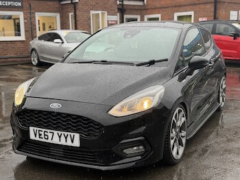Used Ford Fiesta 2018 for sale - 77213090: Photo