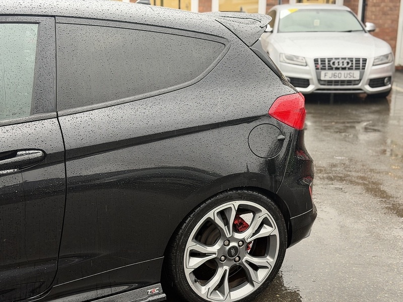 Used Ford Fiesta 2018 for sale - 77213090: Photo 9