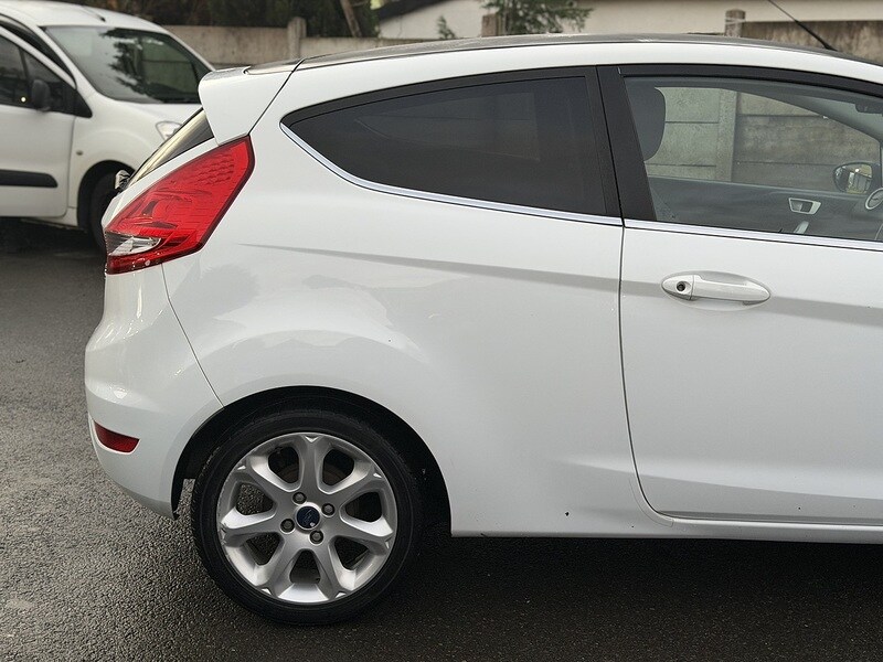 Used Ford Fiesta 2012 for sale - 77149306: Photo 13