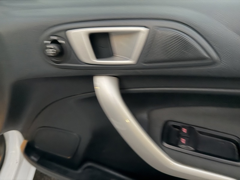 Used Ford Fiesta 2012 for sale - 77149306: Photo 16