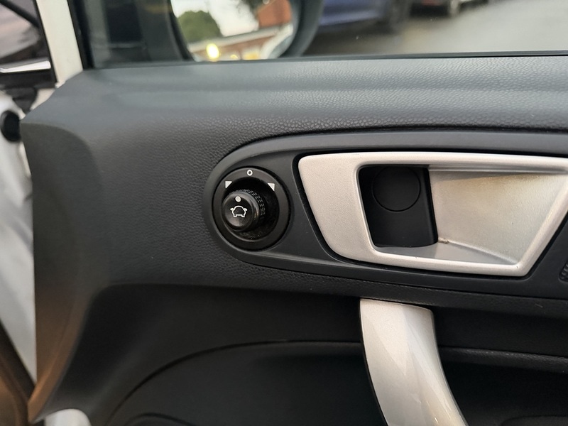 Used Ford Fiesta 2012 for sale - 77149306: Photo 17