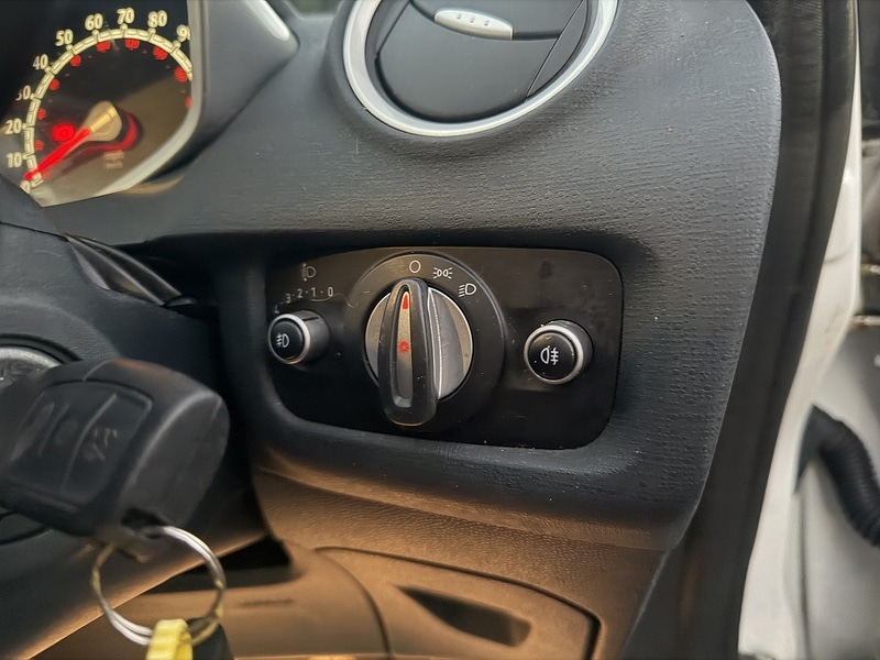 Used Ford Fiesta 2012 for sale - 77149306: Photo 19