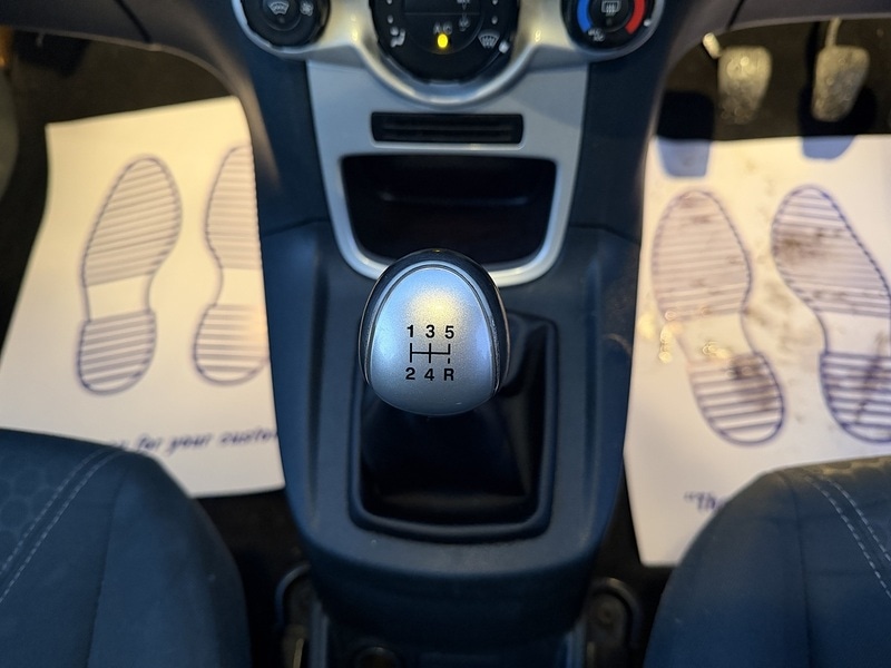 Used Ford Fiesta 2012 for sale - 77149306: Photo 31