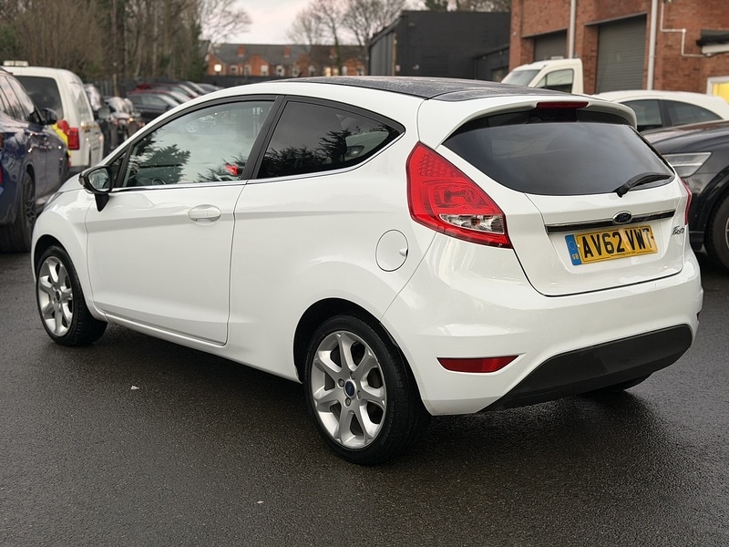 Used Ford Fiesta 2012 for sale - 77149306: Photo 9