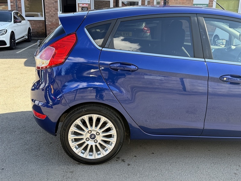 Used Ford Fiesta 2014 for sale - 77895987: Photo 15