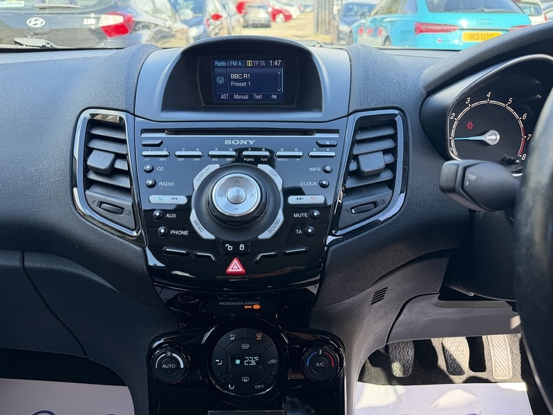 Used Ford Fiesta 2014 for sale - 77895987: Photo 37