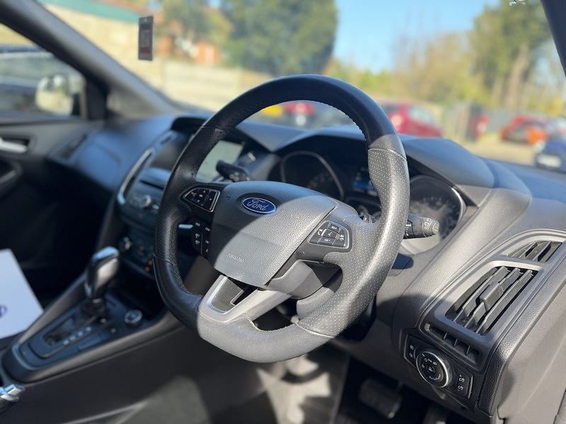 Used Ford Focus 2018 for sale - 78016711: Photo 3