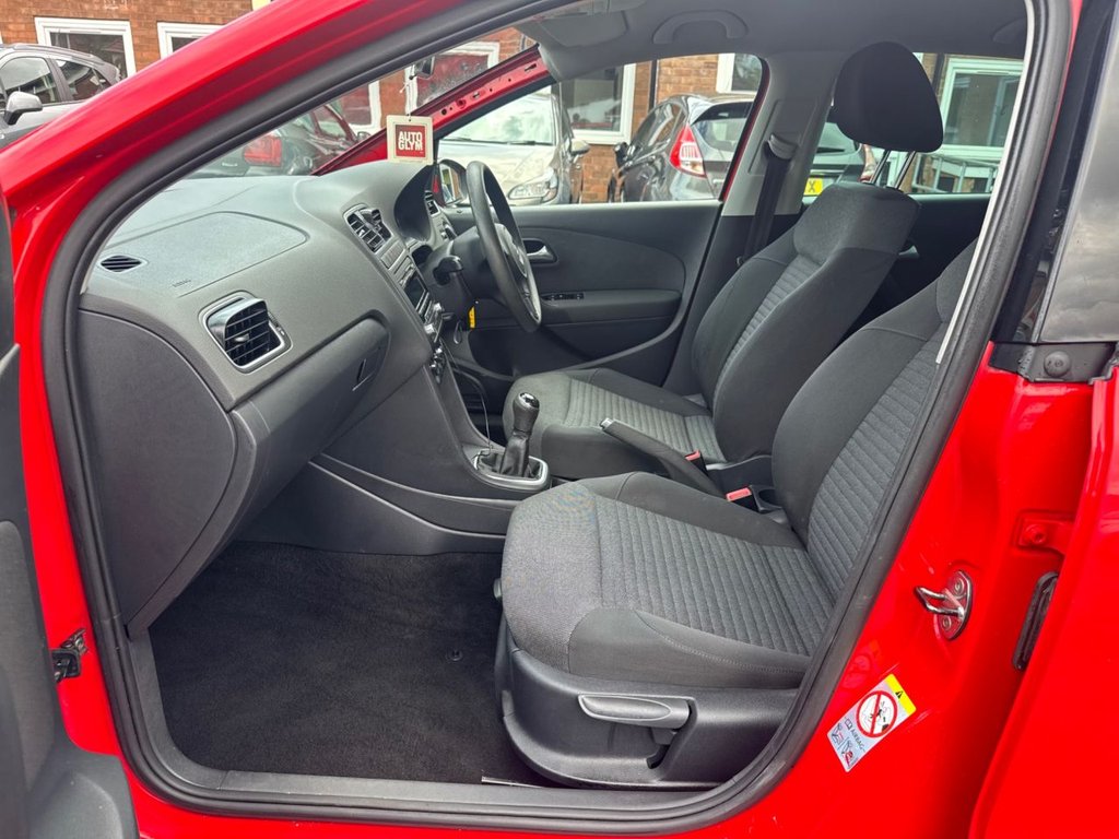 Used Volkswagen Polo 2013 for sale - 76345175: Photo 22