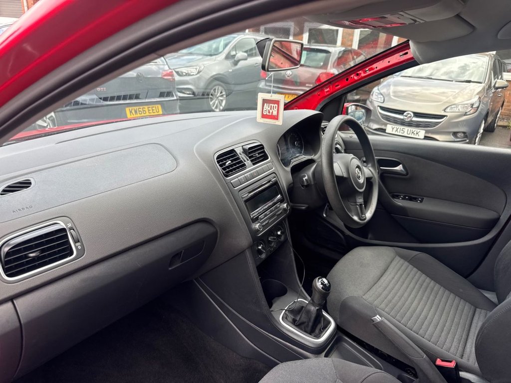 Used Volkswagen Polo 2013 for sale - 76345175: Photo 24
