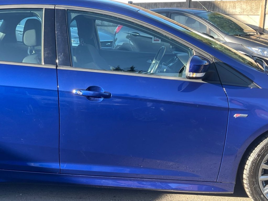 Used Ford Focus 2017 for sale - 76605040: Photo 5