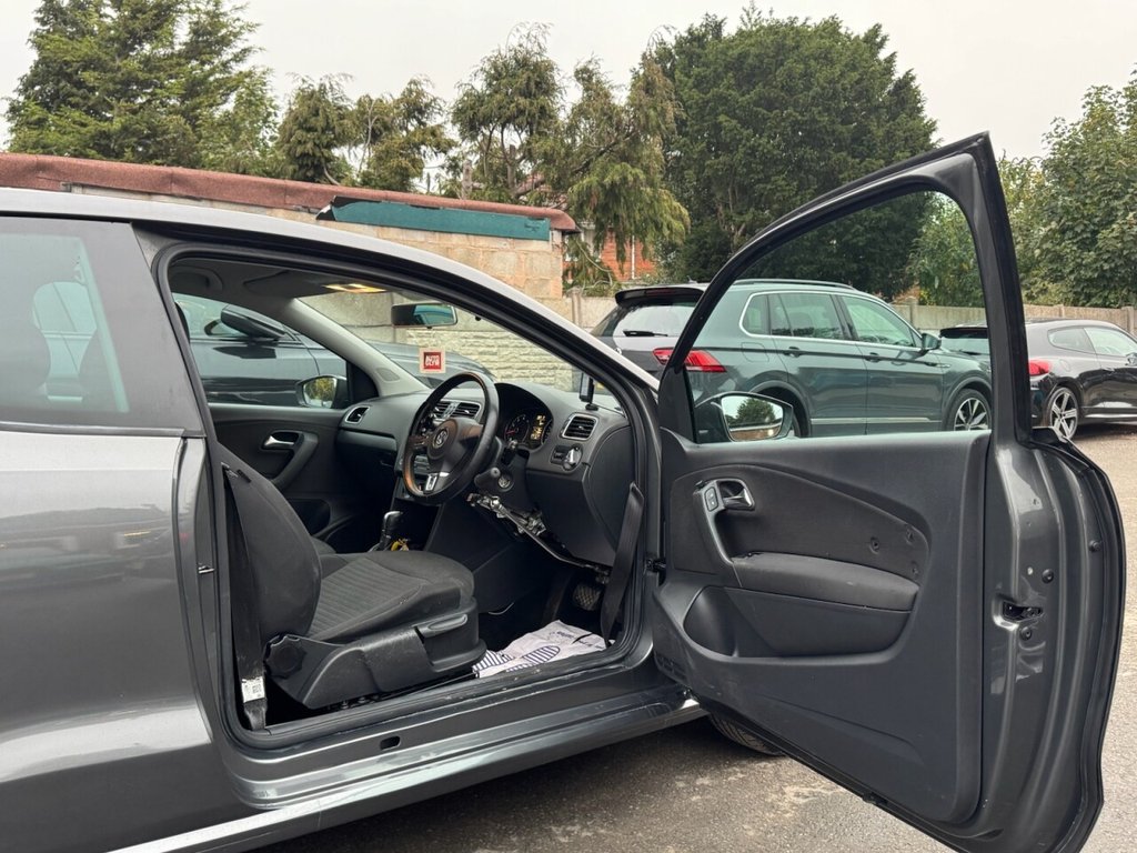 Used Volkswagen Polo 2012 for sale - 76291287: Photo 10