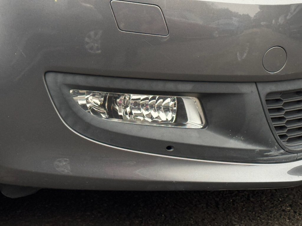 Used Volkswagen Polo 2012 for sale - 76291287: Photo 19