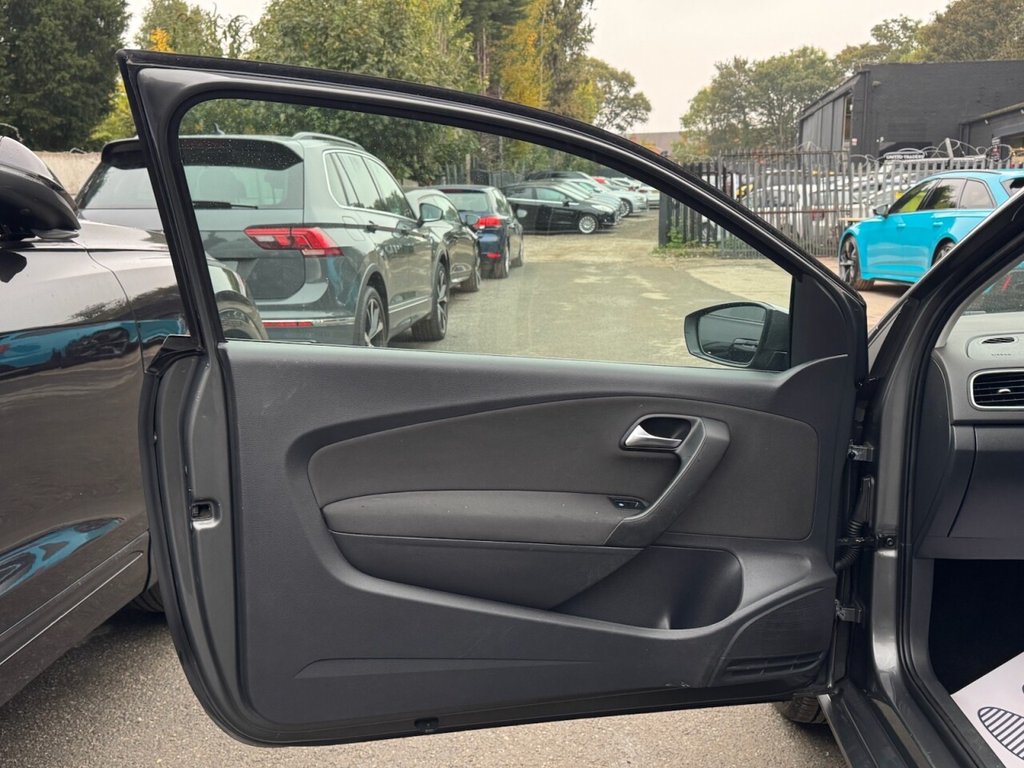 Used Volkswagen Polo 2012 for sale - 76291287: Photo 26
