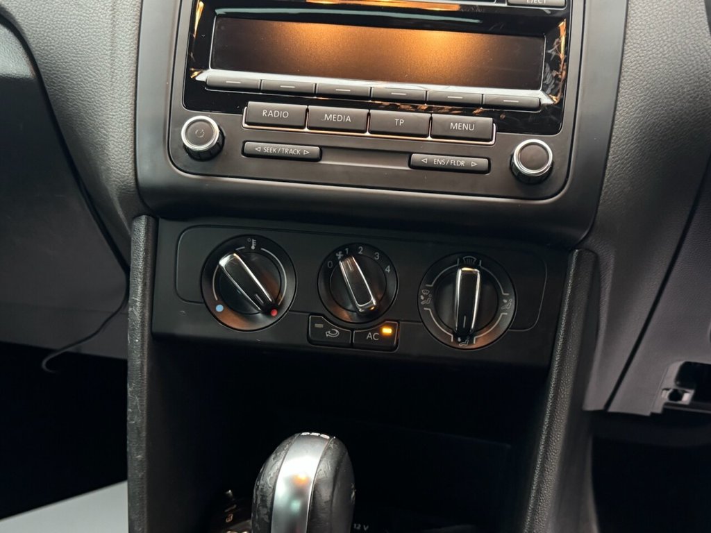 Used Volkswagen Polo 2012 for sale - 76291287: Photo 34