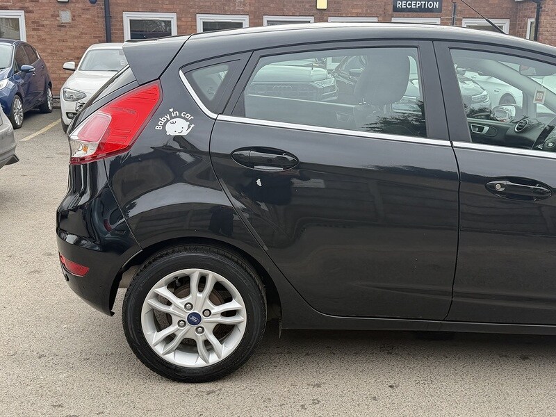 Used Ford Fiesta 2015 for sale - 77681438: Photo 10