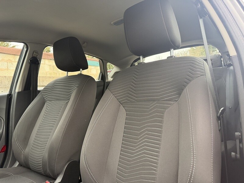 Used Ford Fiesta 2015 for sale - 77681438: Photo 35