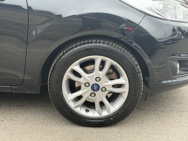 Used Ford Fiesta 2015 for sale - 77681438: Photo 45
