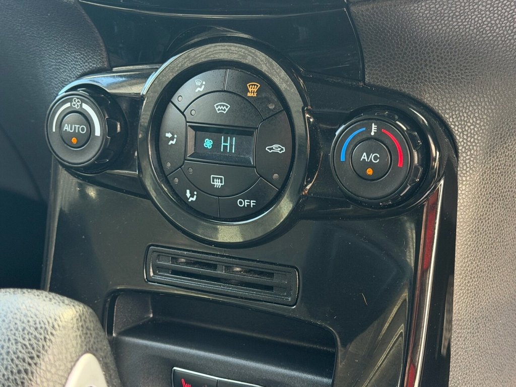 Used Ford Fiesta 2017 for sale - 77014538: Photo 37