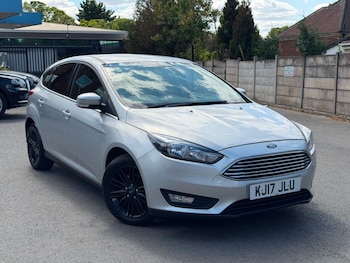 Used Ford Focus 2017 for sale - 79608214: Photo