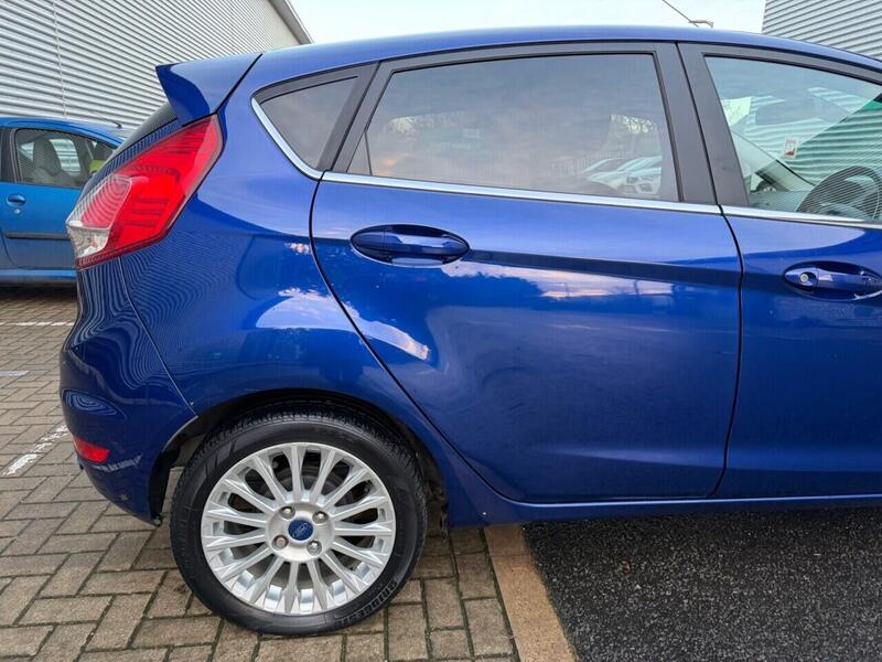 Used Ford Fiesta 2014 for sale - 77149375: Photo 24