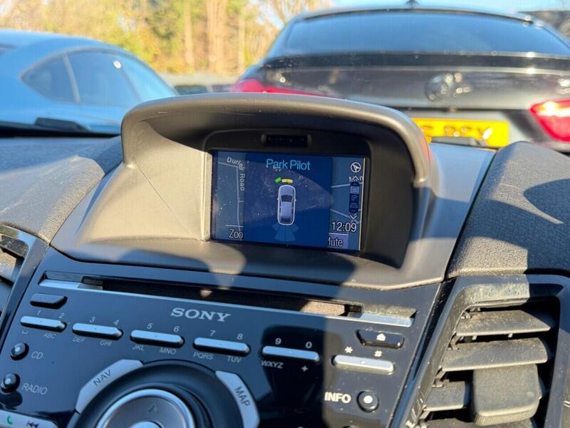 Used Ford Fiesta 2014 for sale - 77149375: Photo 33