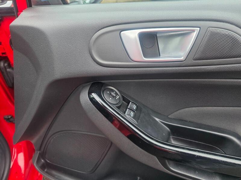 Used Ford Fiesta 2015 for sale - 77149417: Photo 23