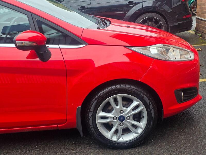 Used Ford Fiesta 2015 for sale - 77149417: Photo 4
