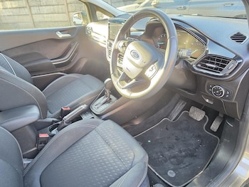Used Ford Fiesta 2018 for sale - 78882105: Photo