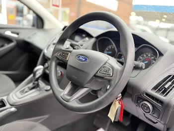 Used Ford Focus 2016 for sale - 77547881: Photo