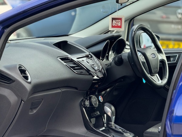 Used Ford Fiesta 2015 for sale - 76333548: Photo 15