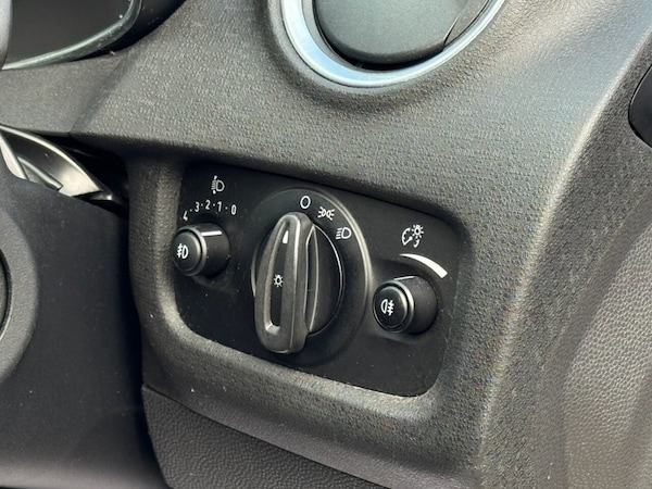Used Ford Fiesta 2015 for sale - 76333548: Photo 31