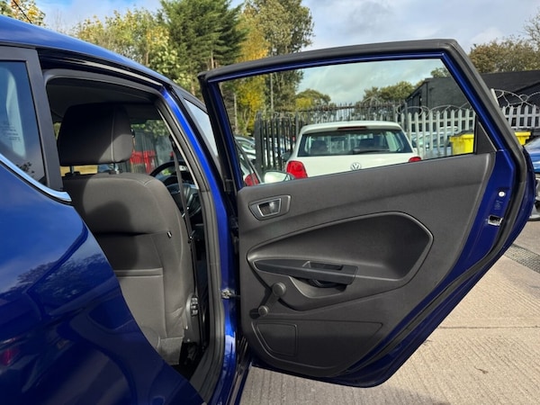Used Ford Fiesta 2015 for sale - 76333548: Photo 35