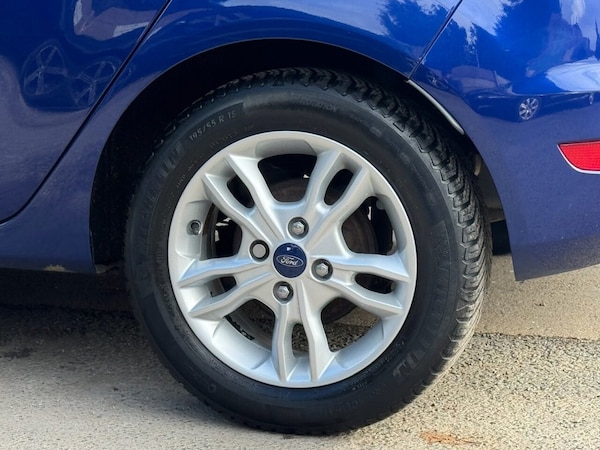 Used Ford Fiesta 2015 for sale - 76333548: Photo 47