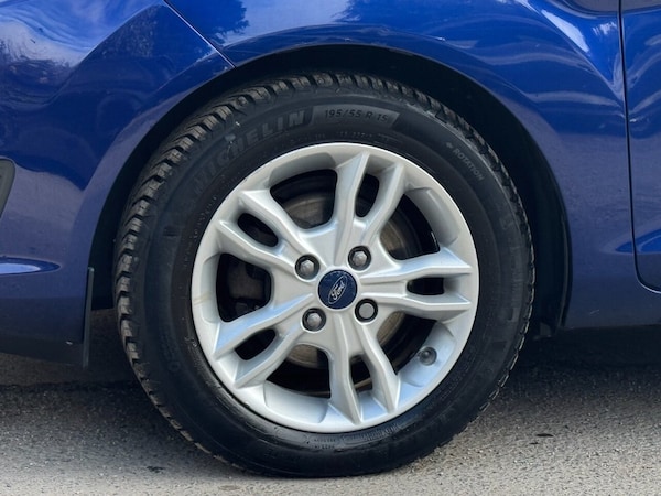 Used Ford Fiesta 2015 for sale - 76333548: Photo 50