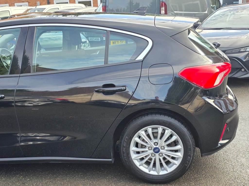 Used Ford Focus 2018 for sale - 76256109: Photo 18