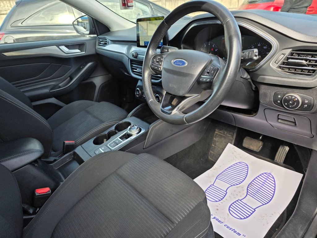Used Ford Focus 2018 for sale - 76256109: Photo 3