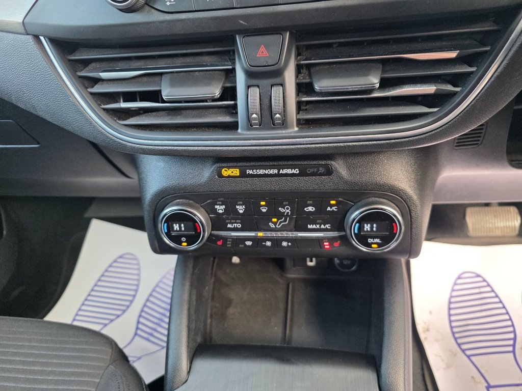 Used Ford Focus 2018 for sale - 76256109: Photo 30