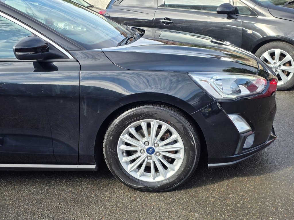 Used Ford Focus 2018 for sale - 76256109: Photo 5