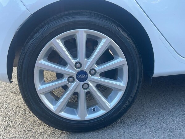 Used Ford Fiesta 2016 for sale - 76256058: Photo 49
