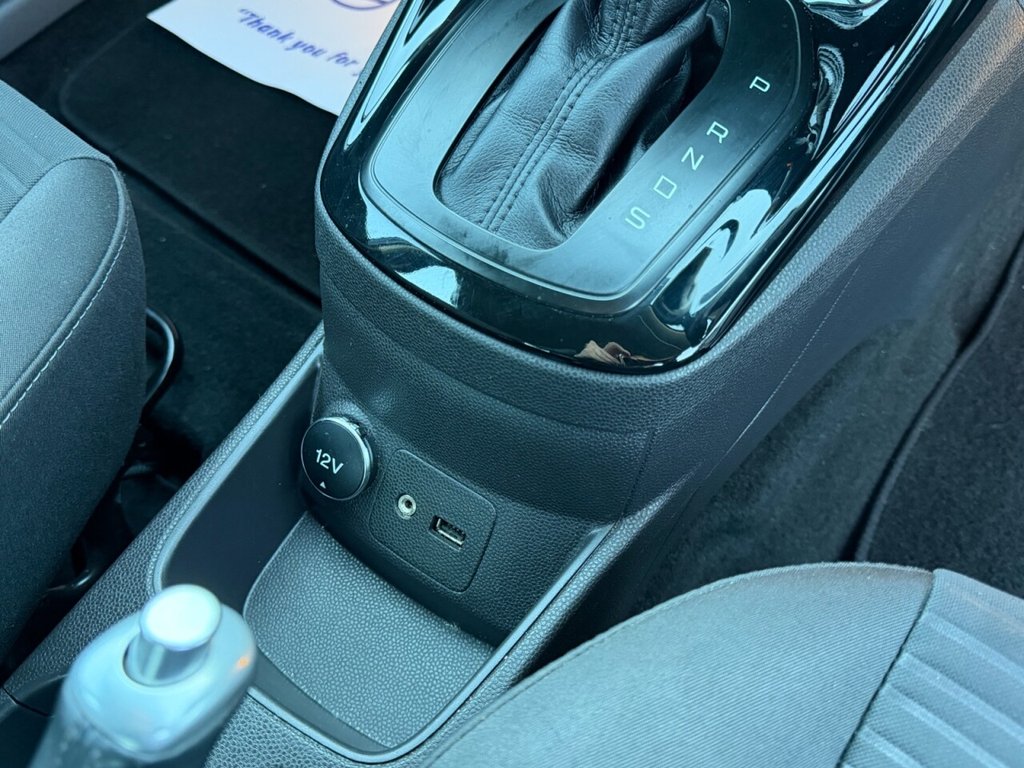 Used Ford Fiesta 2015 for sale - 76751230: Photo 40