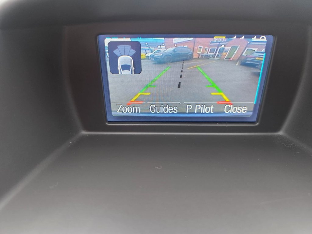 Used Ford Fiesta 2015 for sale - 77027537: Photo 44