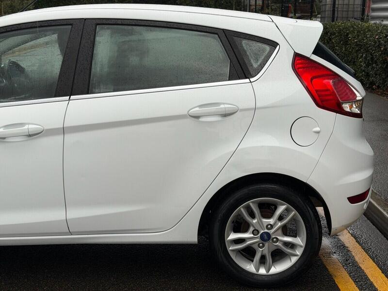 Used Ford Fiesta 2014 for sale - 77149342: Photo 13