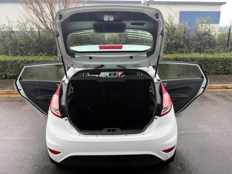 Used Ford Fiesta 2014 for sale - 77149342: Photo 20