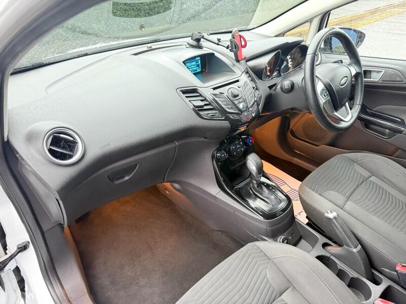 Used Ford Fiesta 2014 for sale - 77149342: Photo 26