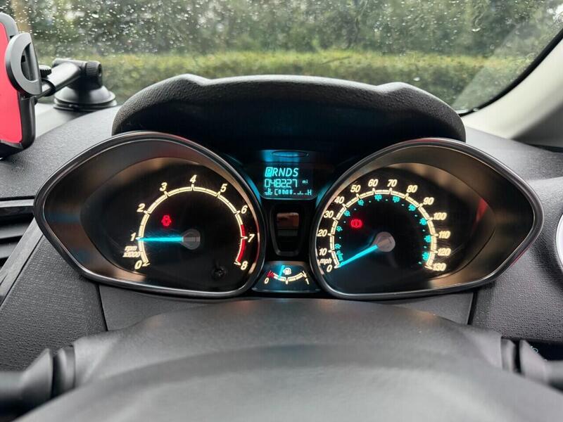 Used Ford Fiesta 2014 for sale - 77149342: Photo 29