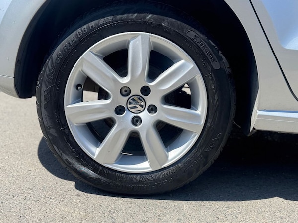 Used Volkswagen Polo 2014 for sale - 76260995: Photo 37